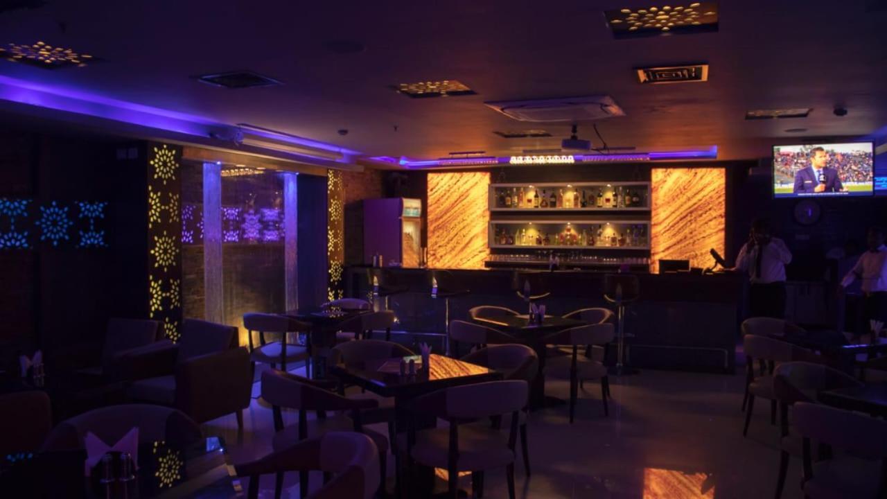 Hotel Srr Grand Chennai Exterior foto